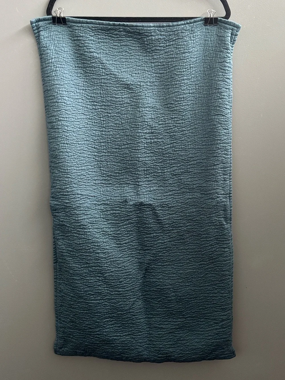 West Elm 100% Cotton Textured King Pillow Sham in Teal Blue